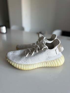 Adidas Yeezy Boost 350 V2 Triple White/Cream (CP9366)